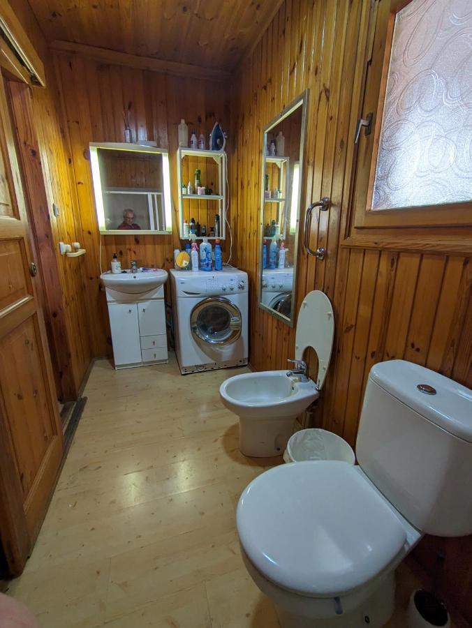 Bungalow con piscina en camping privado cerca de la playa de Torre del Mar Ideal familias Vélez Exterior foto
